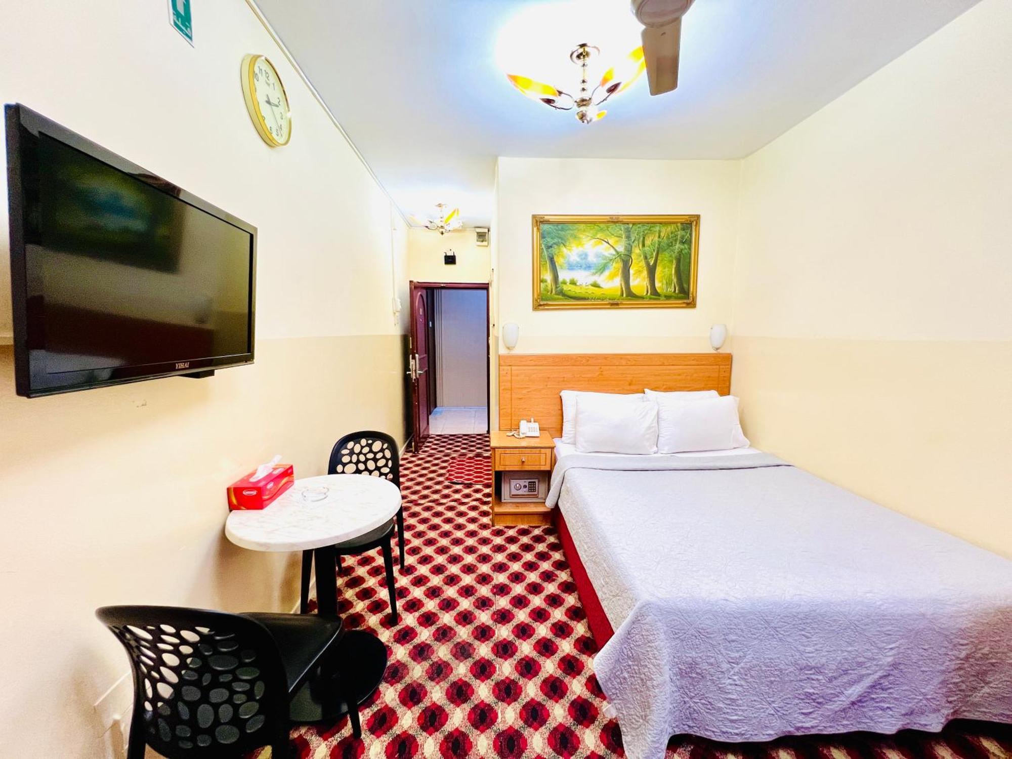 דובאי Al Ahrar Hotel מראה חיצוני תמונה