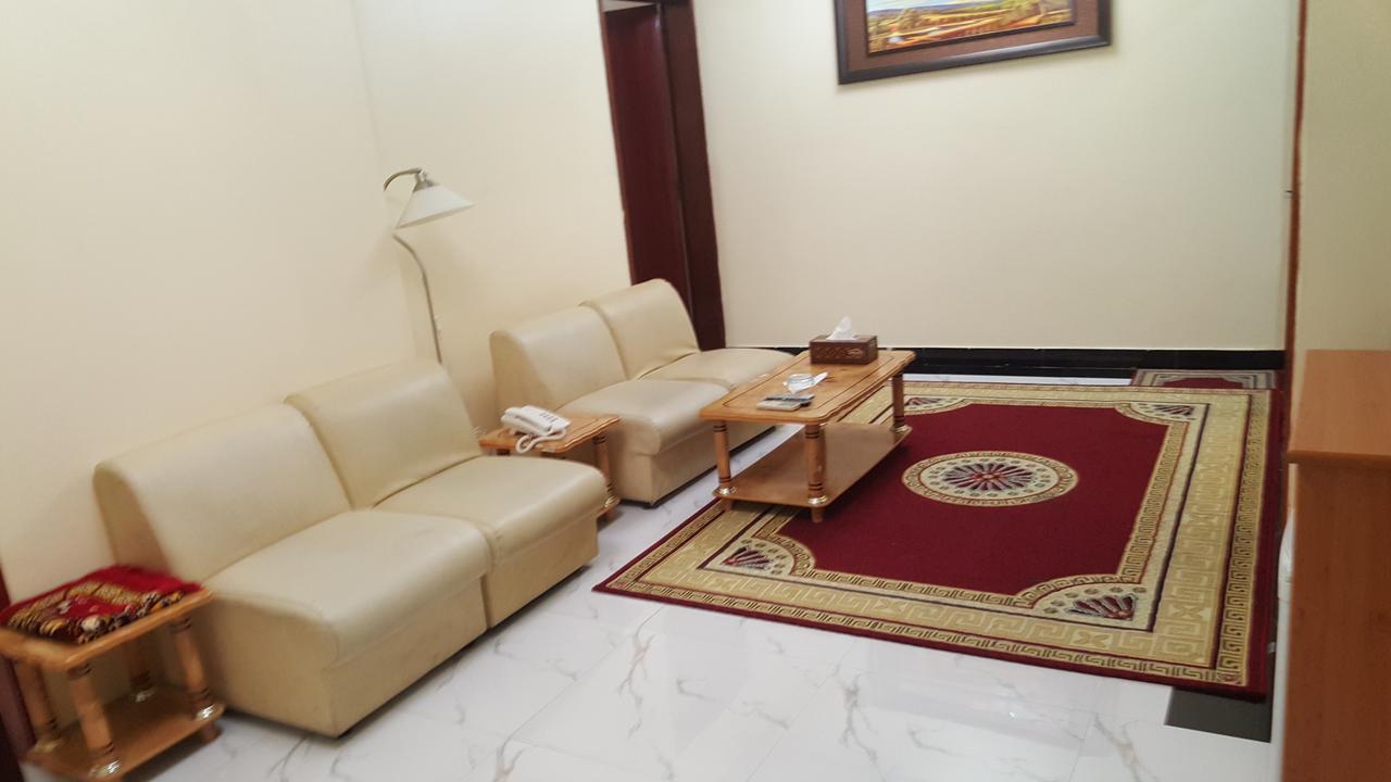 דובאי Al Ahrar Hotel מראה חיצוני תמונה