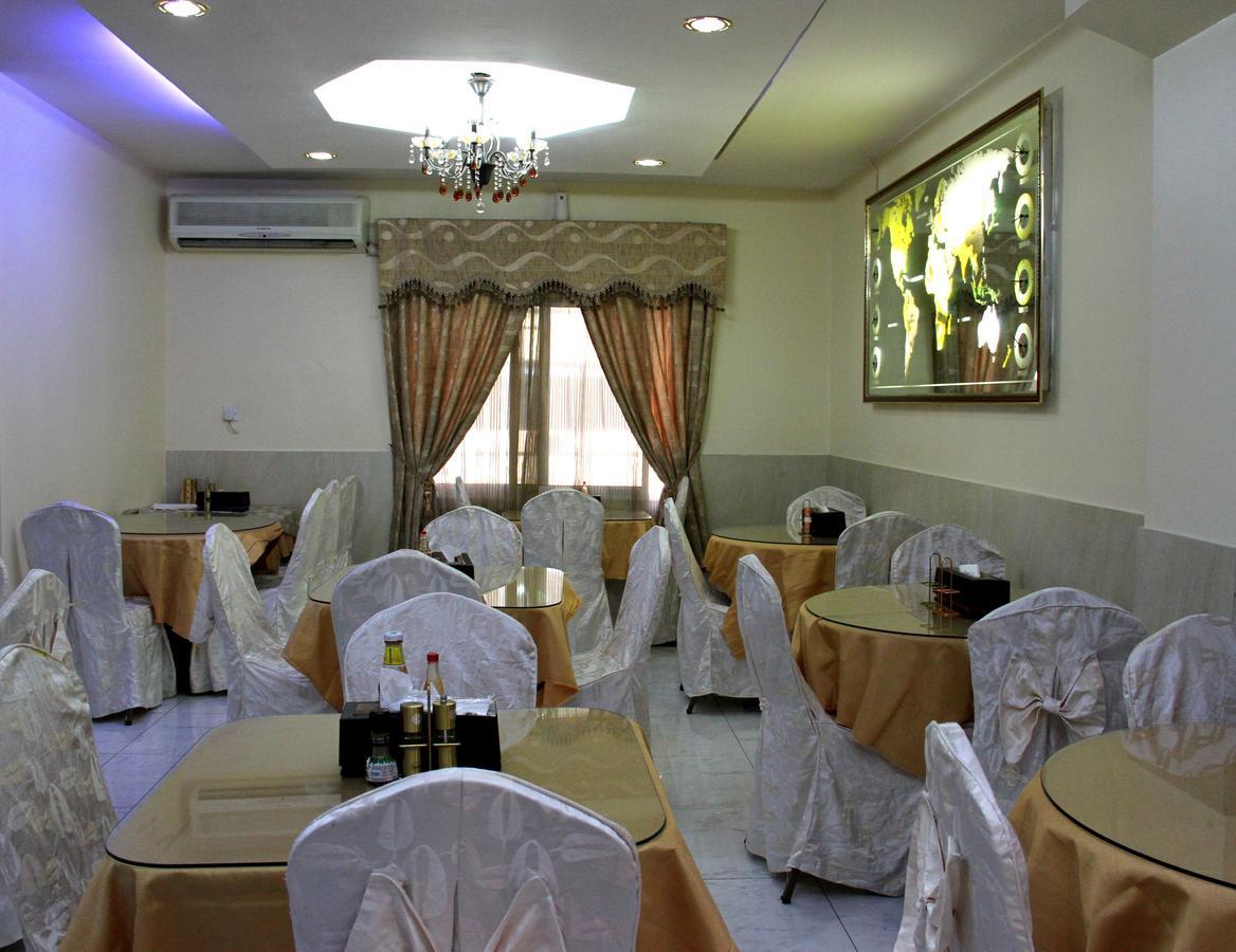 דובאי Al Ahrar Hotel מראה חיצוני תמונה